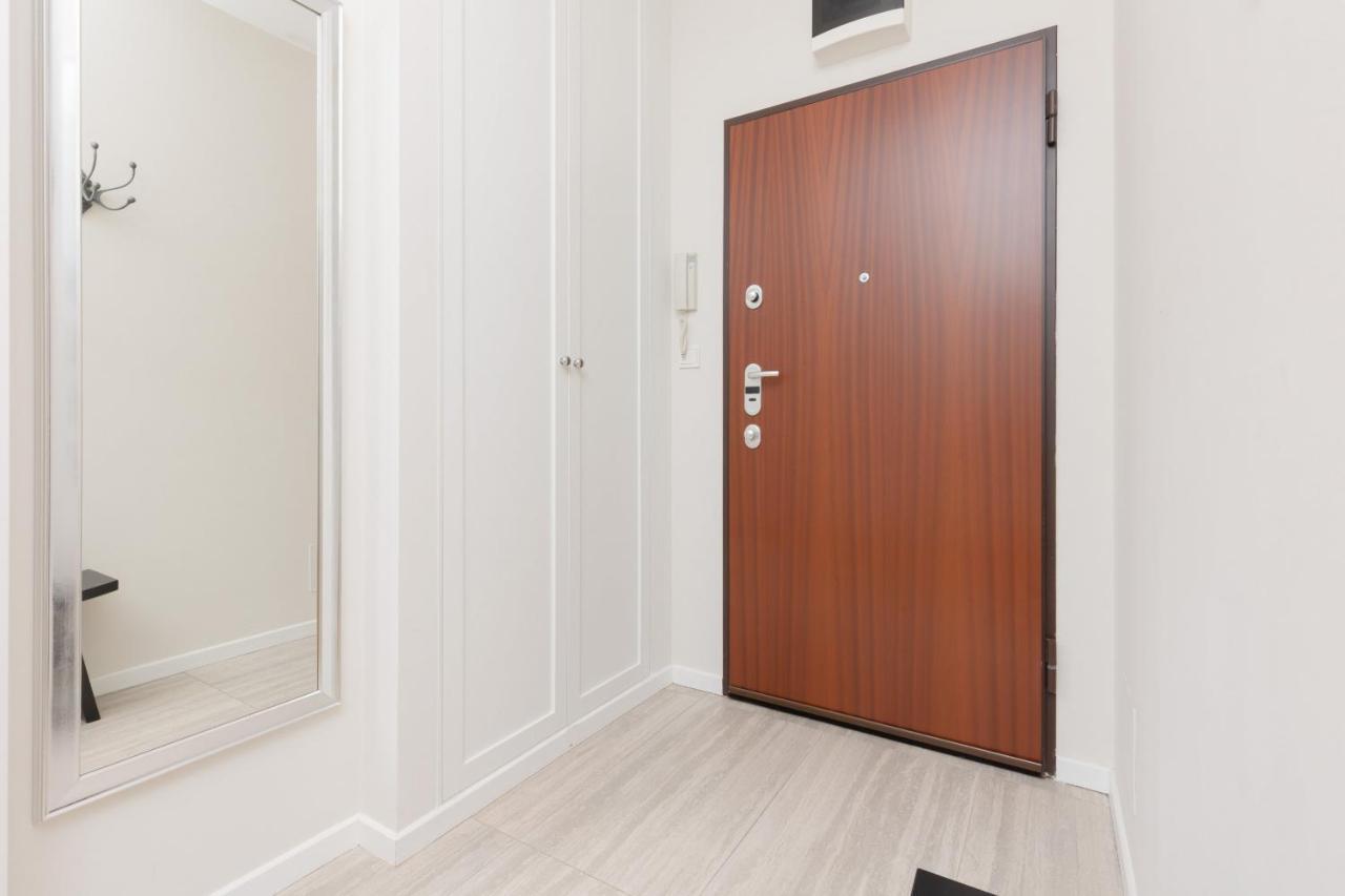 Quiet Apartment Park Edwarda Szymanskiego By Noclegi Renters Varşova Dış mekan fotoğraf
