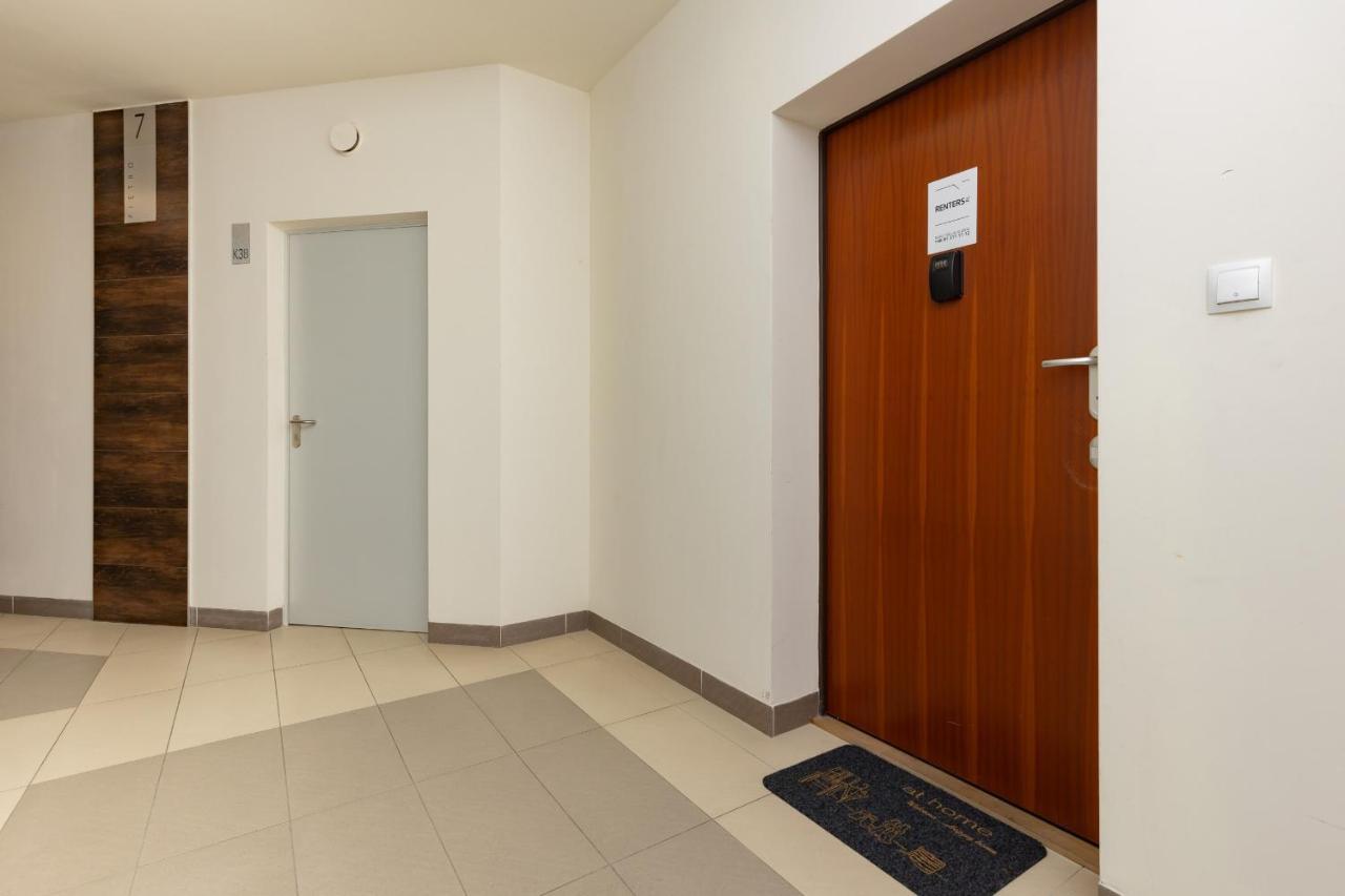 Quiet Apartment Park Edwarda Szymanskiego By Noclegi Renters Varşova Dış mekan fotoğraf
